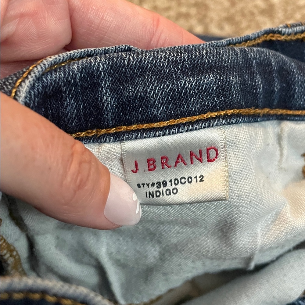J Brand Low Rise Skinny Jeans - Picture 7 of 8